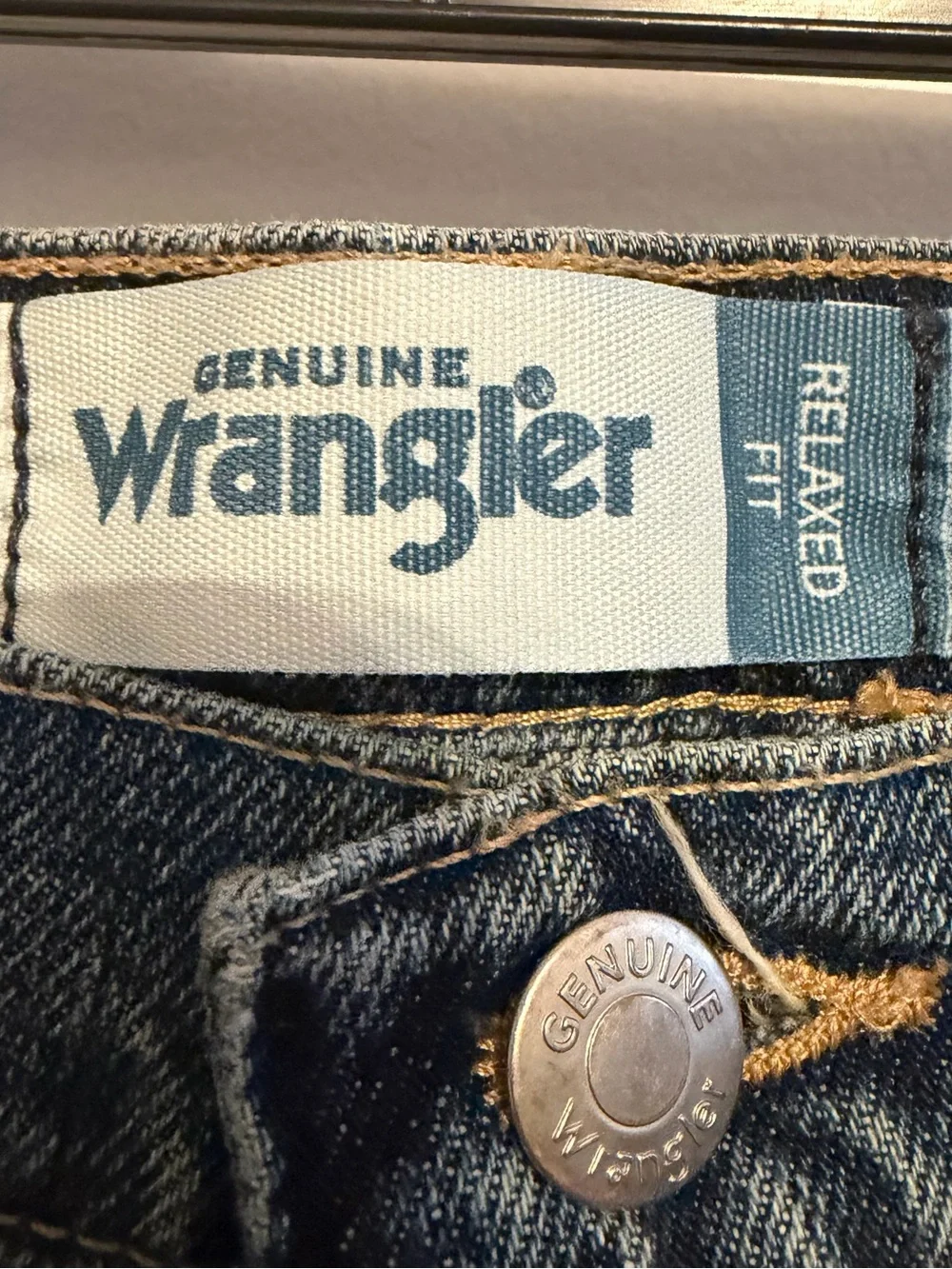 Wrangler Relaxed Fit Dark Blue Men's Jeans 34x32